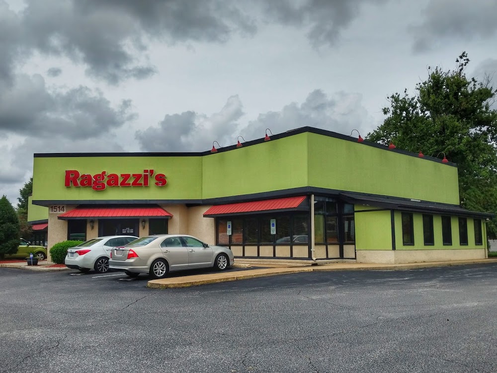 Ragazzi’s Italian Restaurant